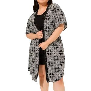 NWT! Torrid Challis Dolman Kimono Plus Size Geometric Pattern Duster Layer 1x